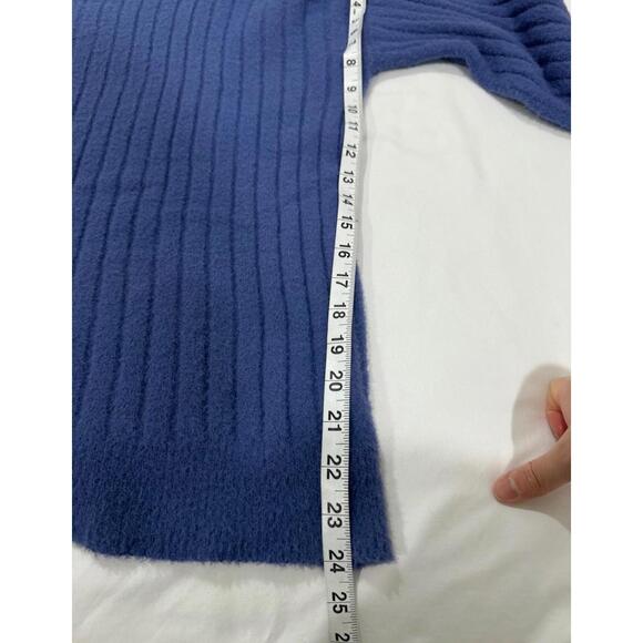 Aerie Blue Buttercream Crewneck Fuzzy Soft Ribbed Oversized Sweater- Size Medium - Picture 8 of 9